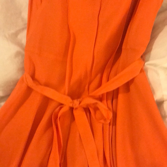 Pretty Dress - Picture 3 of 4